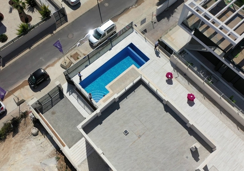 MAGNIFICA VILLA DE NUEVA CONSTRUCCIÓN EN UN NIVEL EN POLOP