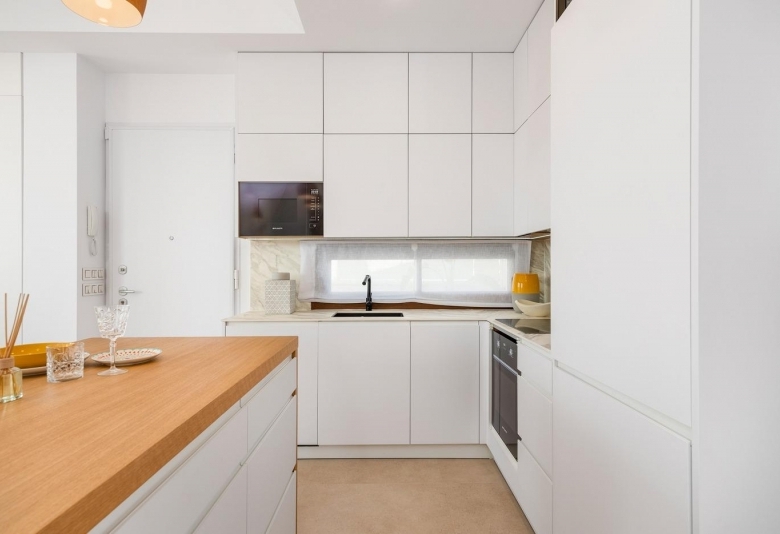 ESTUPENDA VILLA DE 3 DORM. DE NUEVA CONSTRUCCIÓN EN VERA, ALMERIA