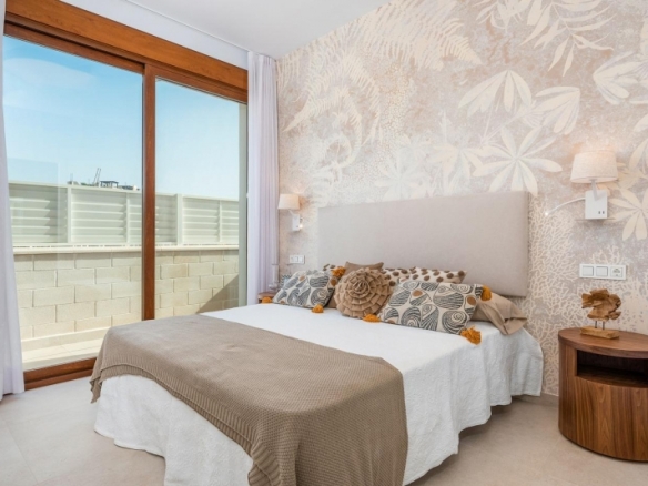 ESTUPENDA VILLA DE 3 DORM. DE NUEVA CONSTRUCCIÓN EN VERA, ALMERIA