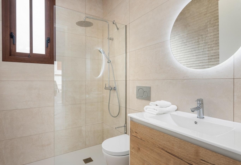 ESTUPENDA VILLA DE 3 DORM. DE NUEVA CONSTRUCCIÓN EN VERA, ALMERIA