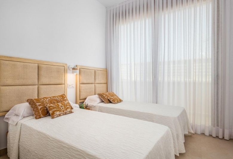 ESTUPENDA VILLA DE 3 DORM. DE NUEVA CONSTRUCCIÓN EN VERA, ALMERIA