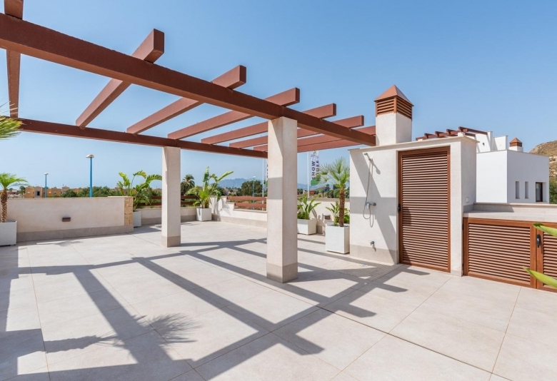 ESTUPENDA VILLA DE 3 DORM. DE NUEVA CONSTRUCCIÓN EN VERA, ALMERIA