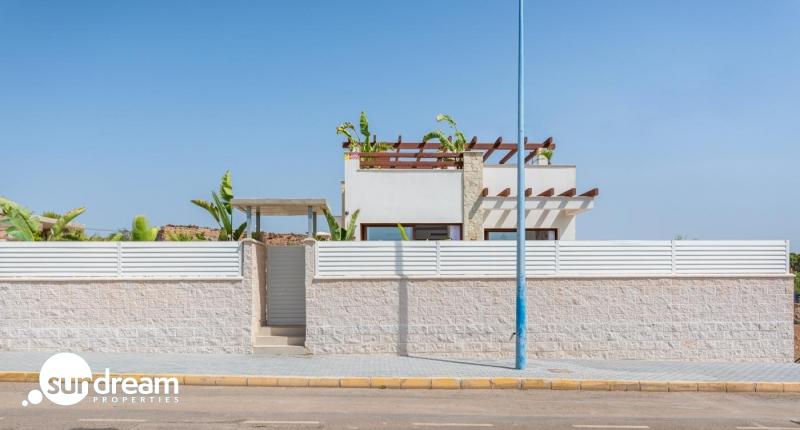 ESTUPENDA VILLA DE 3 DORM. DE NUEVA CONSTRUCCIÓN EN VERA, ALMERIA