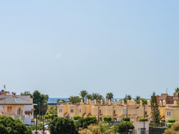 ESTUPENDA VILLA DE 3 DORM. DE NUEVA CONSTRUCCIÓN EN VERA, ALMERIA