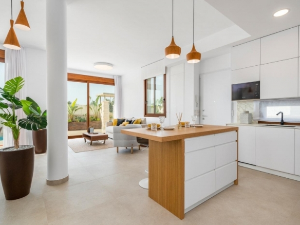 ESTUPENDA VILLA DE 3 DORM. DE NUEVA CONSTRUCCIÓN EN VERA, ALMERIA