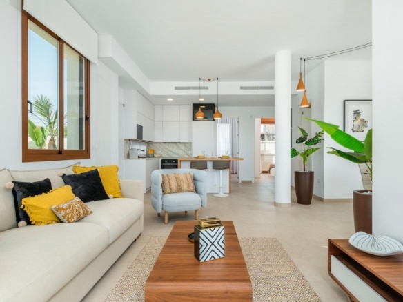 ESTUPENDA VILLA DE 3 DORM. DE NUEVA CONSTRUCCIÓN EN VERA, ALMERIA
