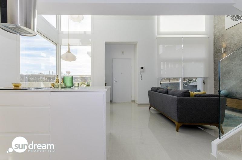g_39665-14-10 PRECIOSA VILLA MODERNA DE 3 DORM. DE NUEVA CONSTRUCCIÓN EN VERA, ALMERIA