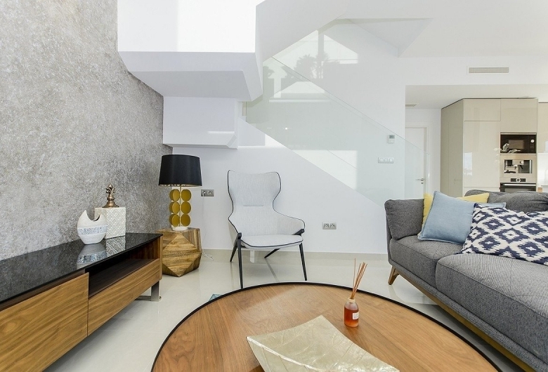 PRECIOSA VILLA MODERNA DE 3 DORM. DE NUEVA CONSTRUCCIÓN EN VERA, ALMERIA