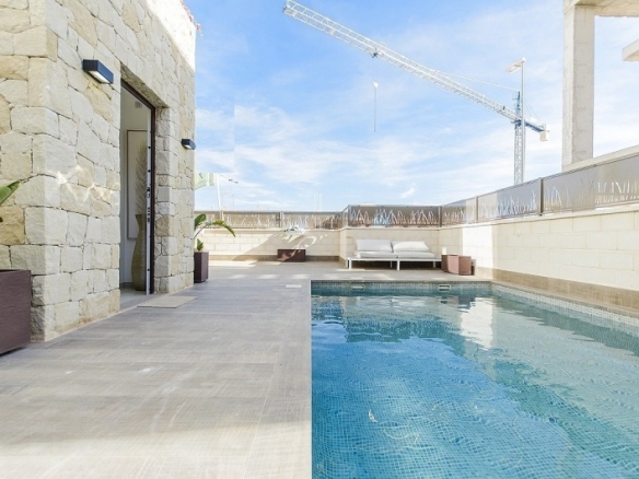 PRECIOSA VILLA MODERNA DE 3 DORM. DE NUEVA CONSTRUCCIÓN EN VERA, ALMERIA