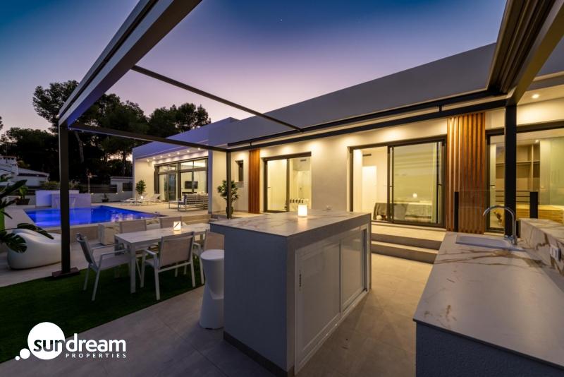 g_39713-8-18 EXCLUSIVA VILLA MODERNA DE NUEVA CONSTRUCCIÓN EN PINAR DE CAMPOVERDE