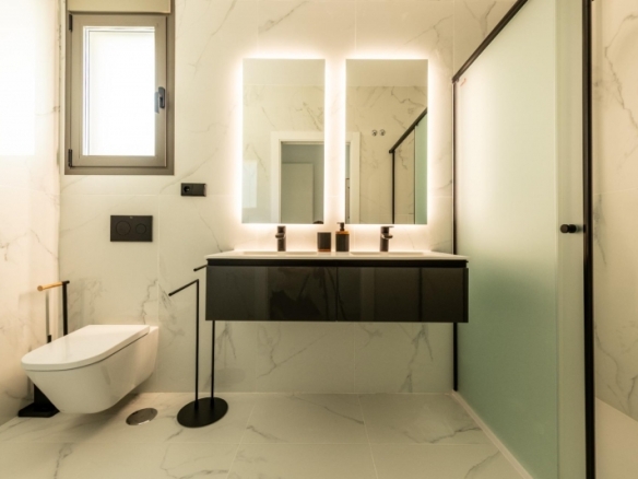 EXCLUSIVA VILLA MODERNA DE NUEVA CONSTRUCCIÓN EN PINAR DE CAMPOVERDE