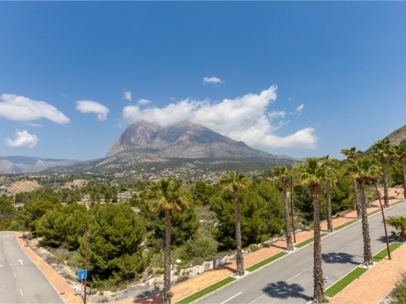 VILLAS DE UNA PLANTA DE OBRA NUEVA EN BALCON DE FINESTRAT