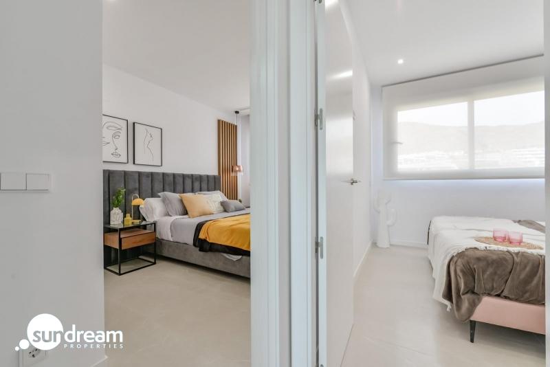 FABULOSO ÁTICO EN RESIDENCIAL DE LUJO CON VISTAS AL MAR EN FINESTRAT.