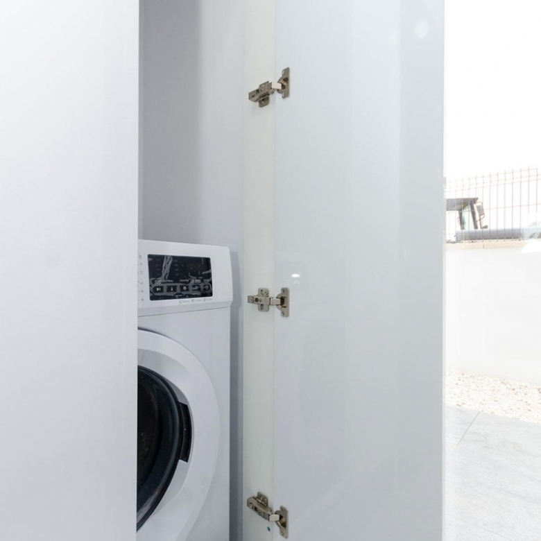 VILLA DE NUEVA CONSTRUCCIÓN DE 3 DORMITORIOS EN TORREVIEJA