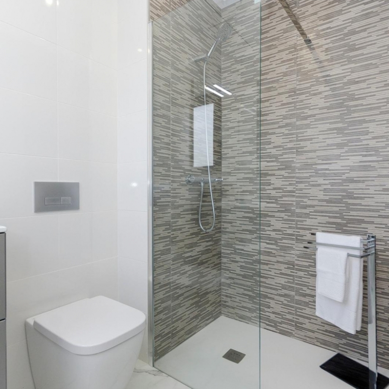 VILLA DE NUEVA CONSTRUCCIÓN DE 3 DORMITORIOS EN TORREVIEJA