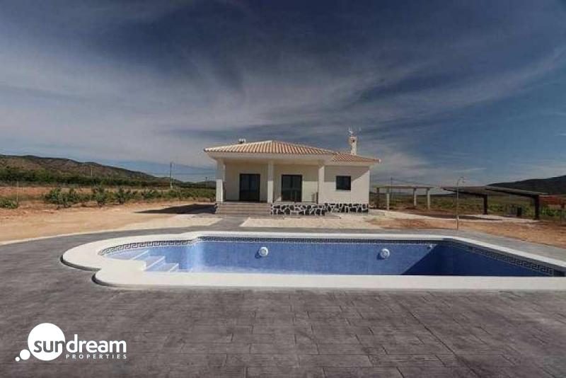 g_39819-5-15 VILLA DE ESTILO TRADICIONAL DE 3 DORMITORIOS DE NUEVA CONSTRUCCIÓN EN PINOSO