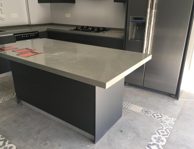 VILLA MODERNA EN UNA SOLA PLANTA DE 3 DORMITORIOS DE NUEVA CONSTRUCCIÓN EN PINOSO