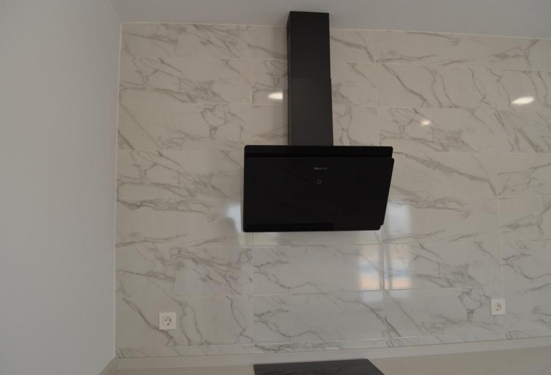 VILLA DE ESTILO TRADICIONAL DE NUEVA CONSTRUCCIÓN DE 4 DORMITORIOS EN PINOSO