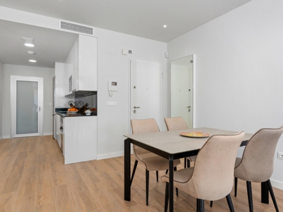 ÁTICO DE NUEVA CONSTRUCCIÓN DE 2 DORMITORIOS EN VILLAMARTIN