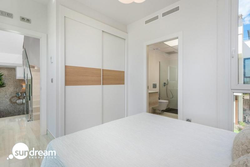 g_39874-6-23 Villa a la venta con piscina privada en Ciudad Quesada-Rojales