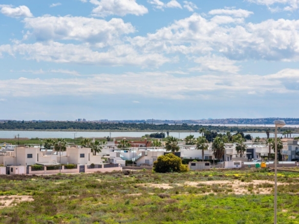 Villa a la venta con piscina privada en Ciudad Quesada-Rojales