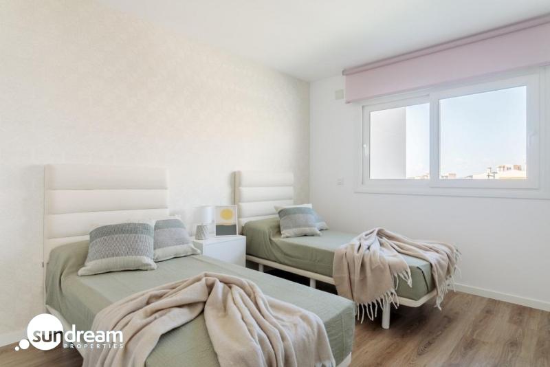 g_39943-23-26 VILLA INDEPENDIENTE DE 4 DORM.CON PISCINA PRIVADA EN FINESTRAT.