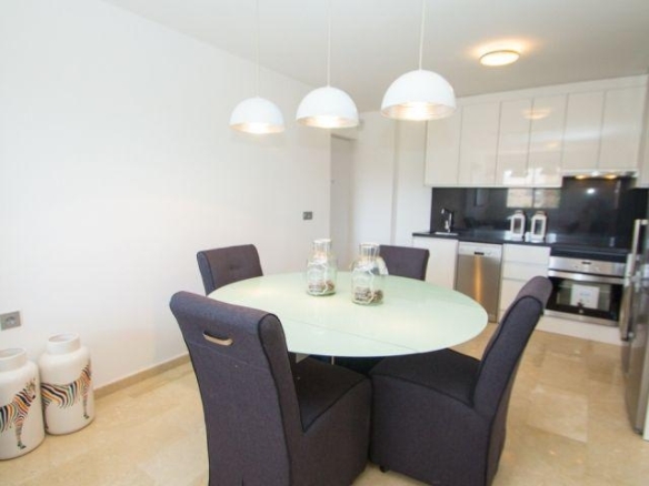 APARTAMENTO DE NUEVA CONSTRUCCIÓN CON 2 DORM EN ORIHUELA COSTA