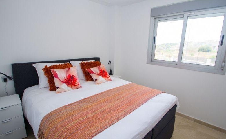 APARTAMENTO DE NUEVA CONSTRUCCIÓN CON 2 DORM EN ORIHUELA COSTA