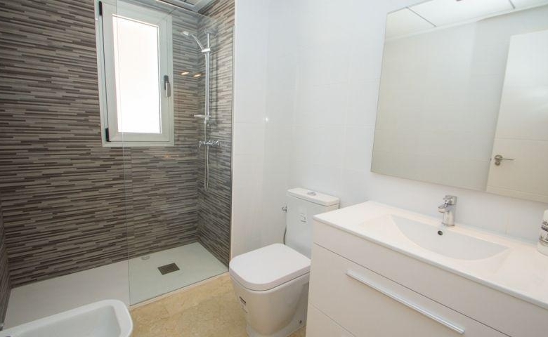 APARTAMENTO DE NUEVA CONSTRUCCIÓN CON 2 DORM EN ORIHUELA COSTA