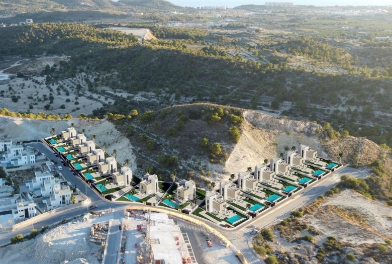 MAGNIFICA VILLA DE NUEVA CONSTRUCCIÓN DE 3 DORM.EN FINESTRAT