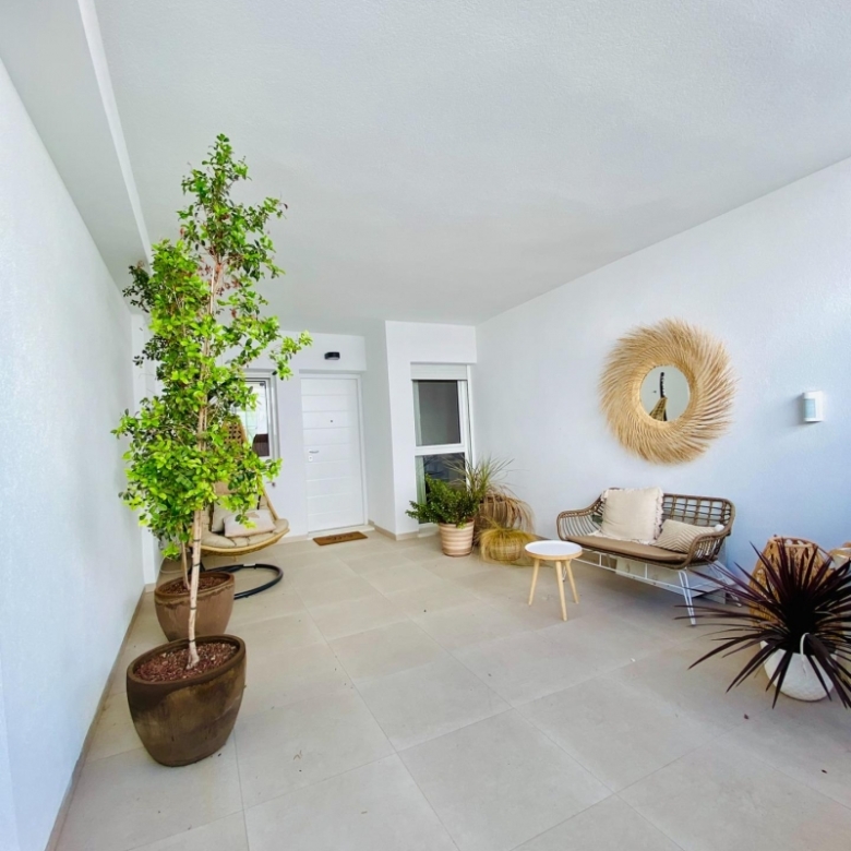 APARTAMENTO EN PLANTA BAJA DE 3 DORM. EN PILAR DE LA HORADADA