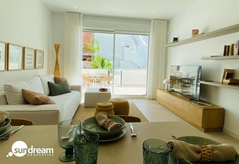 APARTAMENTO EN PLANTA BAJA DE 3 DORM. EN PILAR DE LA HORADADA