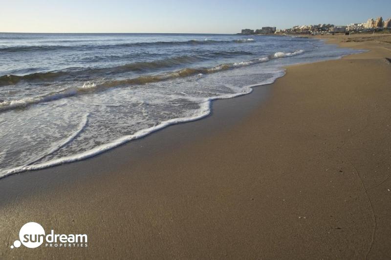 g_40006-5-10 Apartamento de planta baja a la venta a poca distancia del mar en Torrevieja