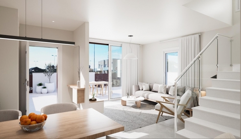 Vivienda adosada de 3 dormitorios a pocos metros de la Playa de Las Higuericas(Torre de la Horadada)