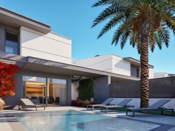 Pareado a la venta de 3 dormitorios en los Nietos, La Manga del Mar Menor.