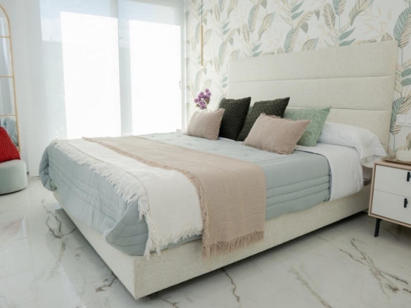 Chalet independiente en una sola planta con 3 dormitorios a la venta en Ciudad Quesada(Alicante)