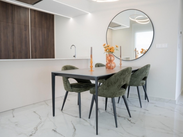 Chalet independiente en una sola planta con 3 dormitorios a la venta en Ciudad Quesada(Alicante)