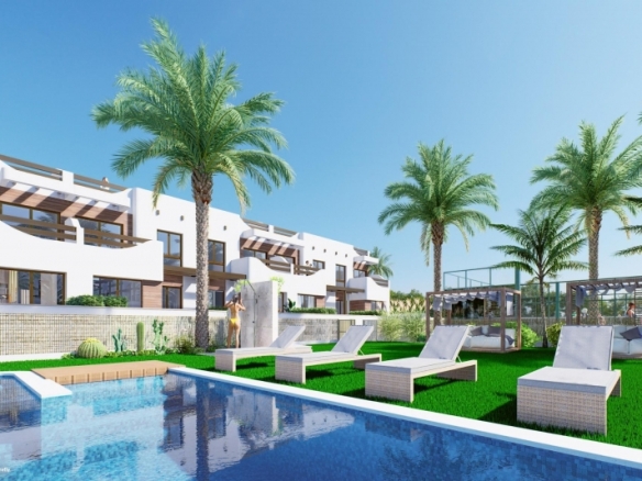 Bungalow de planta baja a 150m De La Playa De Las Higuericas En Torre De La Horadada