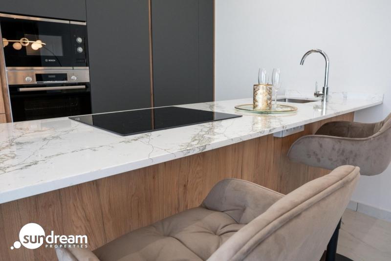 g_40061-35-15 Chalet independiente en una sola planta con piscina privada a la venta en Ciudad Quesada(Alicante).