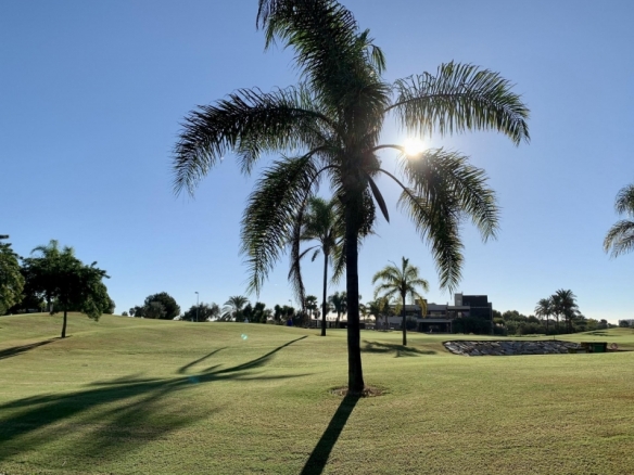Bungalow de planta baja de 3 dormitorios a la venta en Roda Golf.