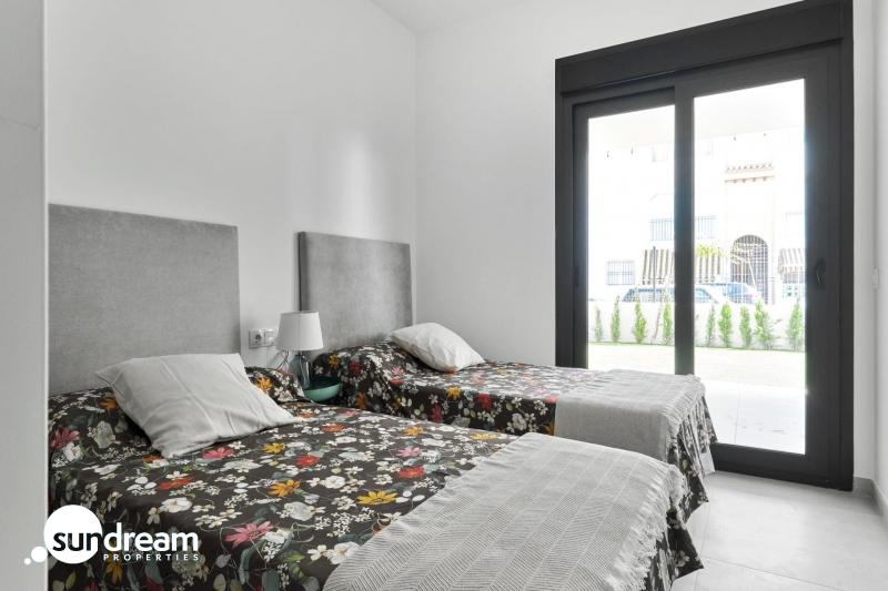 g_40093-16-23 Bungalow de planta baja a la venta cerca del mar en La Veleta(Torrevieja)