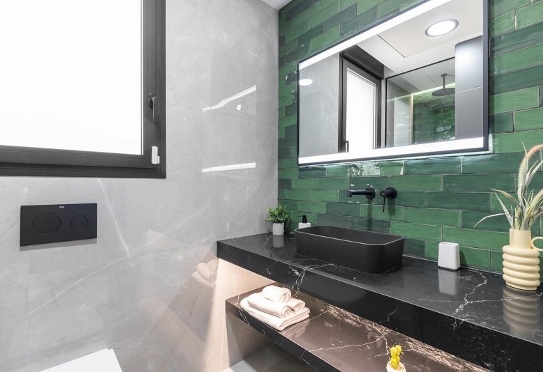 Chalet de una planta con 3 dormitorios y piscina privada en Torrevieja