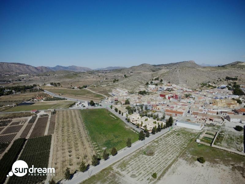 g_40136-9-25 VILLA DE NUEVA CONSTRUCCIÓN CON SÓTANO EN HONDON DE LAS NIEVES
