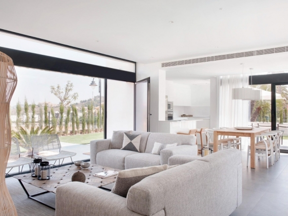 Villa de nueva construcción con 3 dormitorios en venta en La Manga Club