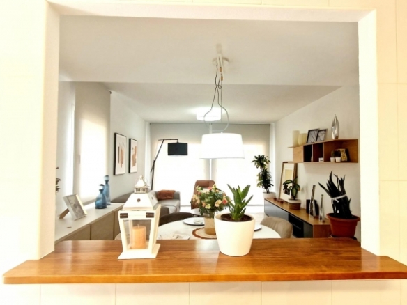 Villa de 3 dormitorios con solarium y amplia parcela en Lorca(Murcia)