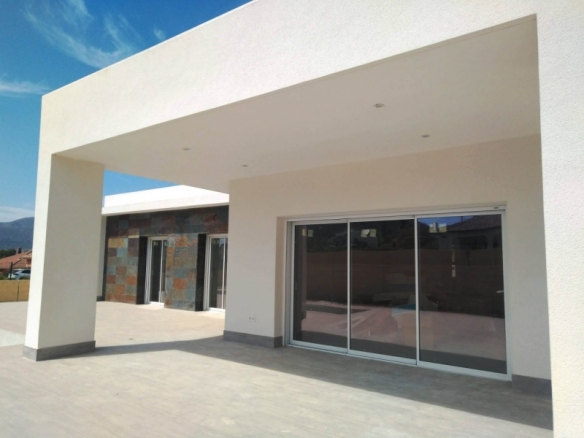 Fantástica Villa en La Romana, Alicante