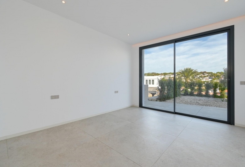 VILLA DE LUJO CON VISTAS AL MAR A LA VENTA EN BENISSA