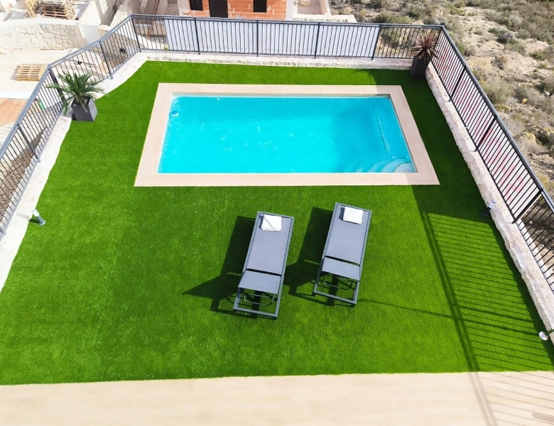Villa obra nueva venta con piscina La Finca Golf Algorfa