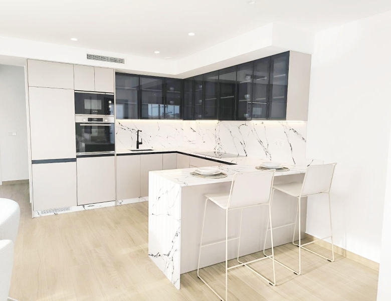 Villa obra nueva venta con piscina La Finca Golf Algorfa