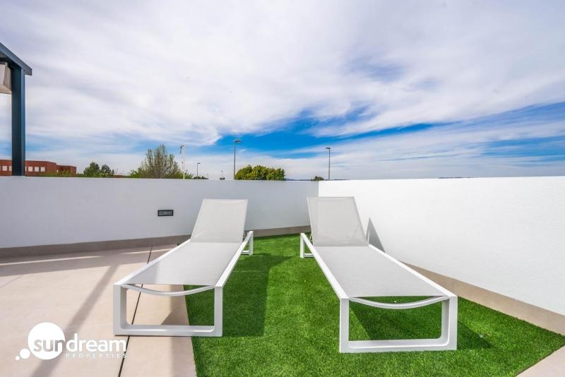 Villa independiente en venta obra nueva Torre Pacheco
